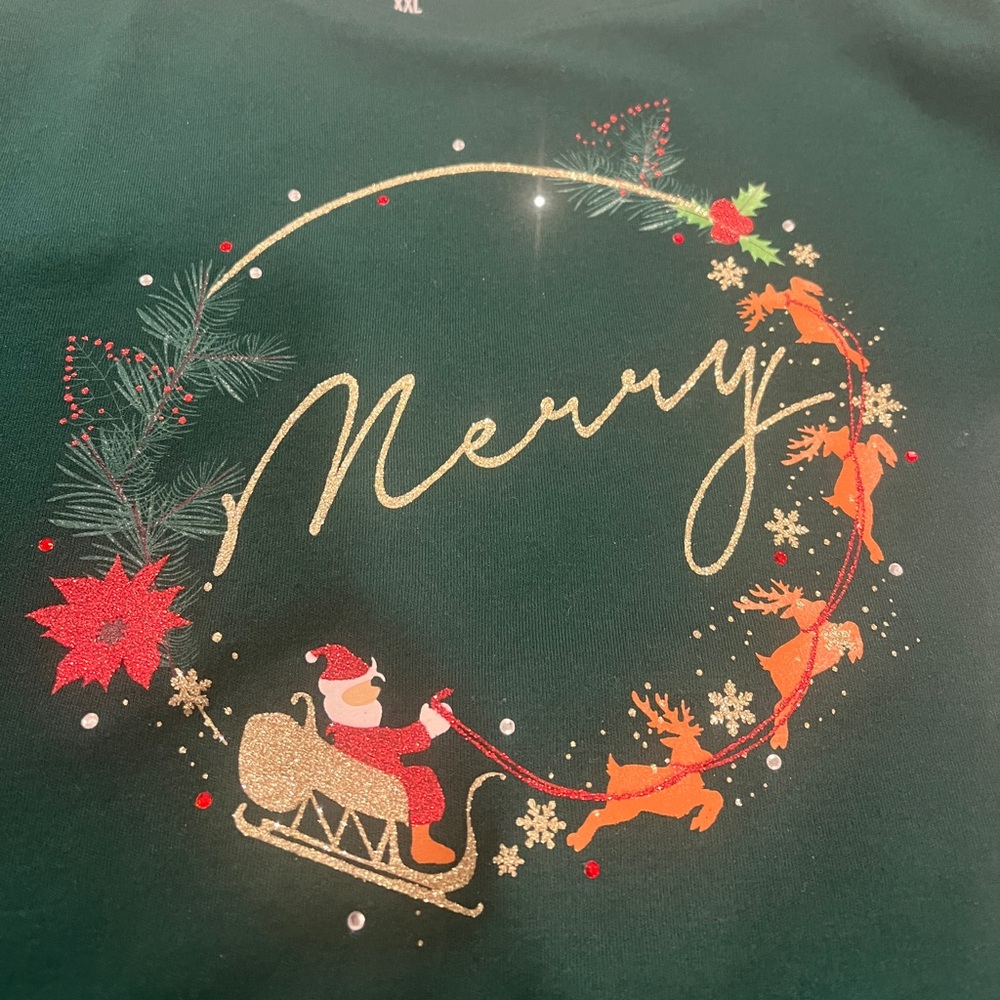 🎄New Top!! - Picture 6 of 10